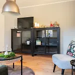 Apartmenthaus Mathilde * 奎德林堡